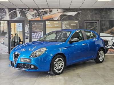 Alfa Romeo Giulietta Alfa Romeo Giulietta 1.6 JTDm 120 CV - NEOPATENTATI Blu/Azzurro usata Pistoia
