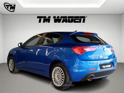 Alfa Romeo Giulietta Alfa Romeo Giulietta 1.6 JTDm 120 CV - NEOPATENTATI Blu/Azzurro usata Pistoia