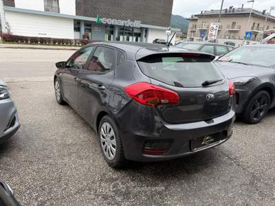 Kia Cee'd ottime condizioni interne ed esterne un anno di garanzia Grigio usata Pergine Valsugana