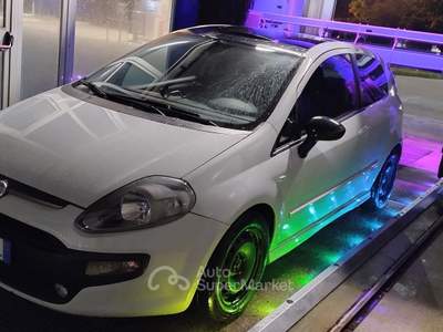 Fiat Punto Evo Motore ha girato senza olio Bianco usata Cesano Maderno
