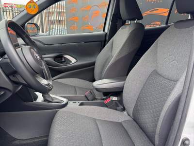 Toyota Yaris Cross TREND VERSION,  UNICO PROPRIETARIO , NON FUMATORE Bianco usata Roma