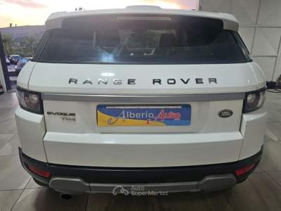Land Rover Range Rover Evoque 2.2 TD4 5p. Pure *OFFERTA DEL MESE* Bianco usata ADRANO