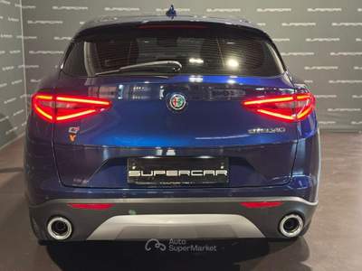Alfa Romeo Stelvio 2.2 Turbodiesel 190 CV AT8 Q4 Business Blu/Azzurro usata Cittadella