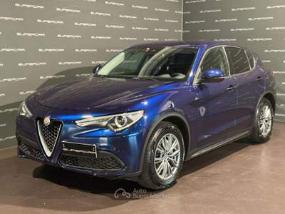 Alfa Romeo Stelvio 2.2 Turbodiesel 190 CV AT8 Q4 Business Blu/Azzurro usata Cittadella