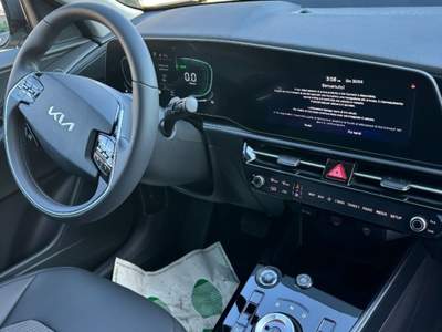 Kia Niro Tri-Fuel 1.6 GDi DCT HEV GPL Style Grigio usata Novara