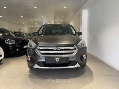 Ford Kuga 2.0 TDCI S&S 2WD Powershift Business Grigio usata AGROPOLI