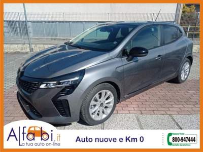 Renault Clio 1.0 TCe 90 Aut. Evolution usata Cardano al Campo