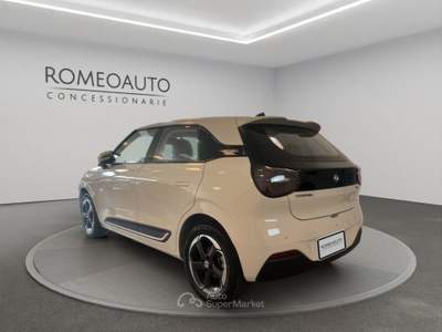Dongfeng Box 43,9 kWh Premium Edition Bianco usata Gubbio