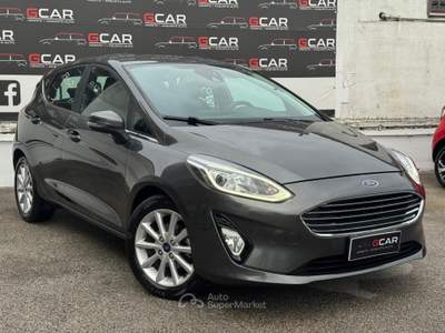 Ford Fiesta Ford Fiesta 1.5 TDCi 5 porte Vignale Grigio usata Giugliano in Campania