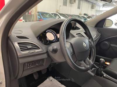 Renault Mégane SporTour Wave 1.5 dCi 110cv-OK Neopat-LEGGI SOTTO Argento usata BRESCIA
