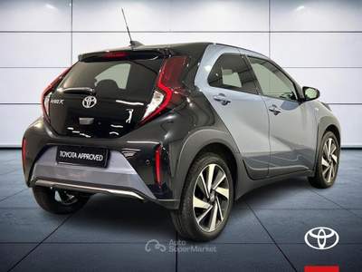 Toyota Aygo X 1.0 Lounge S-CVT Nero usata Brescia