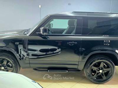 Land Rover Defender Defender 3.0d I6 AWD X-DYNAMIC HSE 200cv Nero usata Altamura