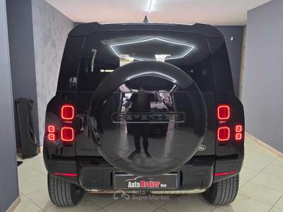 Land Rover Defender Defender 3.0d I6 AWD X-DYNAMIC HSE 200cv Nero usata Altamura