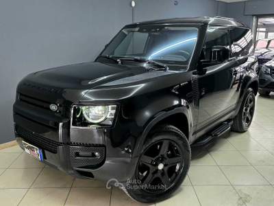 Land Rover Defender Defender 3.0d I6 AWD X-DYNAMIC HSE 200cv Nero usata Altamura