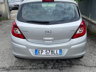 Opel Corsa Adatta per neopatentati usata Ciriè