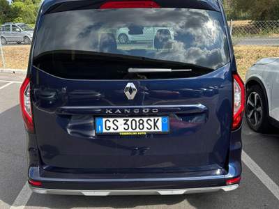 Renault Kangoo Techno Euro 6E Cambio automatico Aprile 2024. Blu/Azzurro usata Perugia