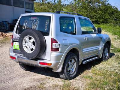 Mitsubishi Pajero 3.2 16V DI-D 3p. Autocarro Grigio usata Casteggio