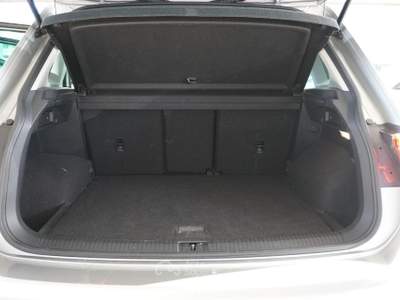 Volkswagen Tiguan 2.0 TDI SCR DSG Business BlueMotion Technology Grigio usata San Vito dei Normanni