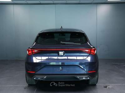 Seat Leon 1.5 eTSI 150 CV DSG FR Blu/Azzurro usata Arsiè