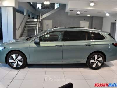 Volkswagen Passat 2.0 TDI 150 CV DSG BUSINESS + TETTO + PARK&COMFORT Verde usata Quinzano D'oglio