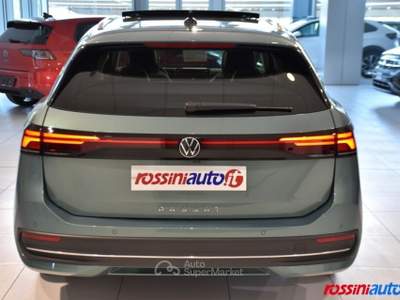 Volkswagen Passat 2.0 TDI 150 CV DSG BUSINESS + TETTO + PARK&COMFORT Verde usata Quinzano D'oglio