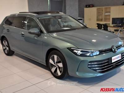 Volkswagen Passat 2.0 TDI 150 CV DSG BUSINESS + TETTO + PARK&COMFORT Verde usata Quinzano D'oglio