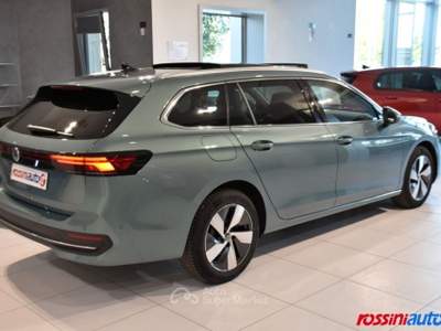 Volkswagen Passat 2.0 TDI 150 CV DSG BUSINESS + TETTO + PARK&COMFORT Verde usata Quinzano D'oglio