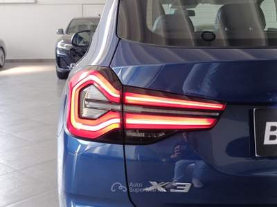 BMW X3 xdrive20i mhev 48V auto Blu/Azzurro usata Verona