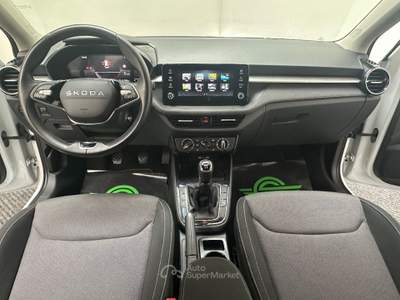 Skoda Fabia 1.0 tsi Young Edition NEOPAT.|CARPLAY|RETROCAMERA Bianco usata Como