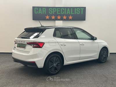 Skoda Fabia 1.0 tsi Young Edition NEOPAT.|CARPLAY|RETROCAMERA Bianco usata Como