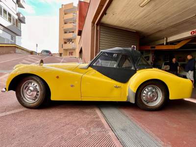 Triumph TR3 A, ORIGINALE Giallo usata Roma