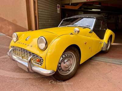 Triumph TR3 A, ORIGINALE Giallo usata Roma