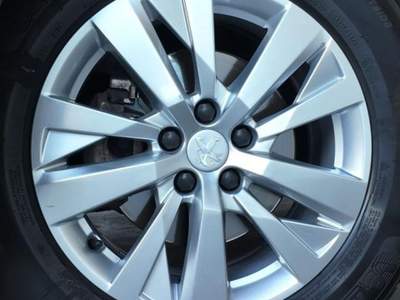 Peugeot 3008 BlueHDi 130 EAT8 S&S Allure Argento usata CASTEL VOLTURNO