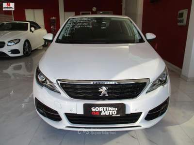 Peugeot 308 308 BlueHDi 130 EAT8 S&S SW GT Line Bianco usata Vittoria
