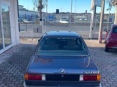 BMW Serie 3 320 320 2 porte Blu/Azzurro usata San Giovanni Teatino