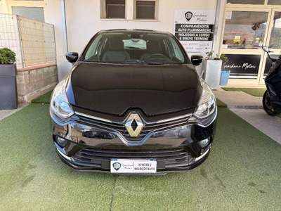 Renault Clio  1.5 dci energy Intens 75cv Nero usata Spigno Saturnia