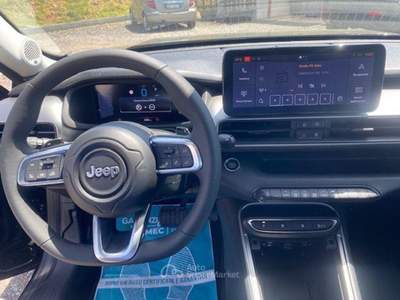 Jeep Avenger 1.2 Turbo 100 CV MHEV Altitude Nero usata CATANIA