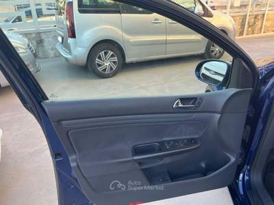 Volkswagen Golf 5p. Comfortline Blu/Azzurro usata Castellana Grotte