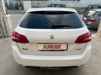 Peugeot 308 S&S SW Allure Bianco usata Castellana Grotte