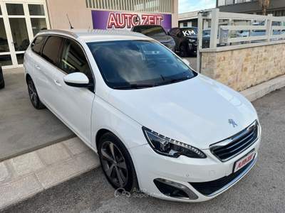 Peugeot 308 S&S SW Allure Bianco usata Castellana Grotte