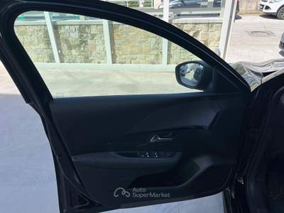 Peugeot 208 1.2 benz. 5p Style Nero usata Castellana Grotte