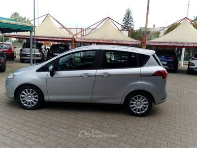 Ford B-Max B-Max 1.5 TDCi 75 CV Business Titanium Grigio usata Nova Siri