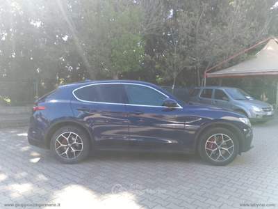 Alfa Romeo Stelvio Stelvio 2.2 T.diesel 190 CV AT8 Q4 Super Blu/Azzurro usata Nova Siri