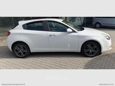 Alfa Romeo Giulietta Giulietta 1.6 JTDm 120 CV Super Bianco usata Nova Siri