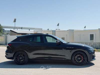 Maserati Levante Diesel 275 CV AWD Gransport Nero usata San Vito dei Normanni
