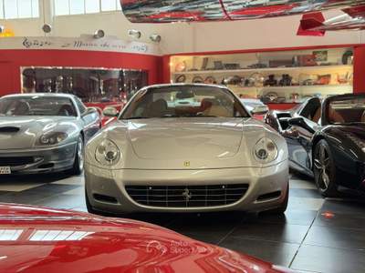 Ferrari 612 Scaglietti 5.8 One To One usata Roma