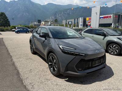 Toyota C-HR C-HR 1.8 HV Trend Grigio usata Arco