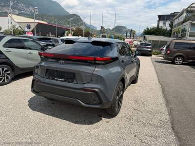 Toyota C-HR C-HR 1.8 HV Trend Grigio usata Arco