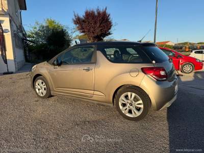 DS Automobiles DS 3 DS 3 1.4 VTi 95 Chic usata Cervia