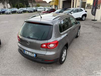 Volkswagen Tiguan Tiguan 2.0 TSI 4MOTION 4X4 Sport & Style usata Cervia